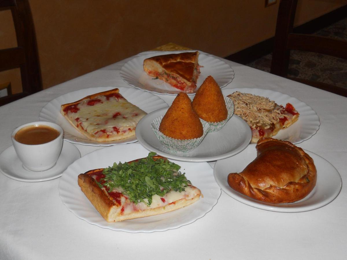 Antico Palazzo Bed & Breakfast Giardini Naxos Luaran gambar