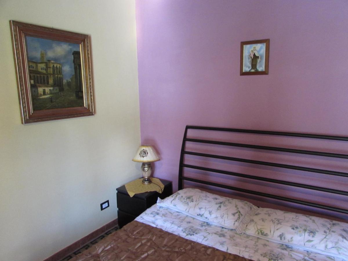Antico Palazzo Bed & Breakfast Giardini Naxos Luaran gambar